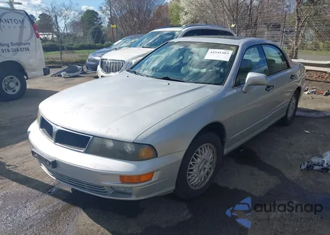 1997 Mitsubishi Diamante Es z USA, uszkodzony, nr VIN 6MMAP37P1VT012531